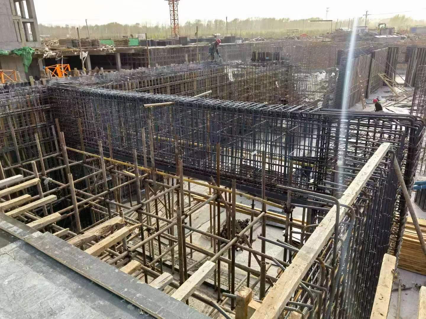 熊口管理区建筑基础筏板施工时混凝土有哪些常见问题?